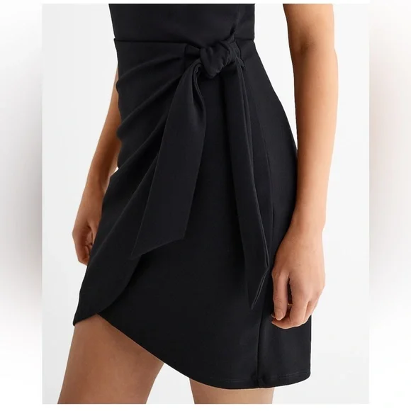 Express Scoop Neck Wrap Sheath Mini Dress - Picture 2 of 4